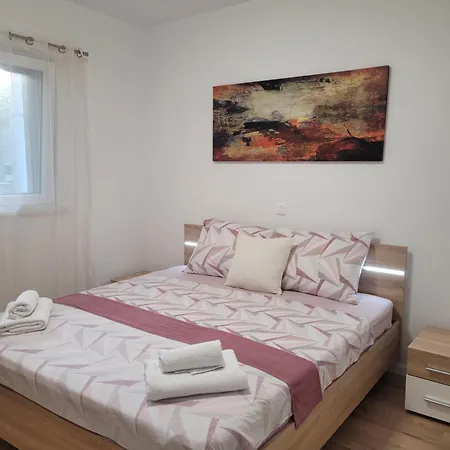 Apartment Mihe *