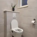 Mihe *