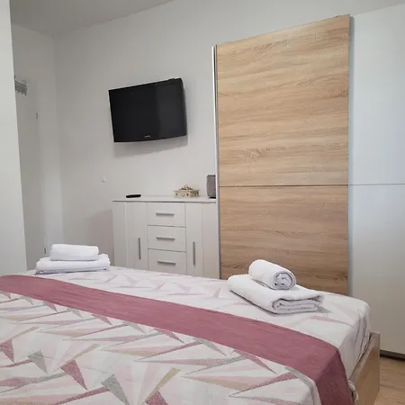 Apartament Mihe *