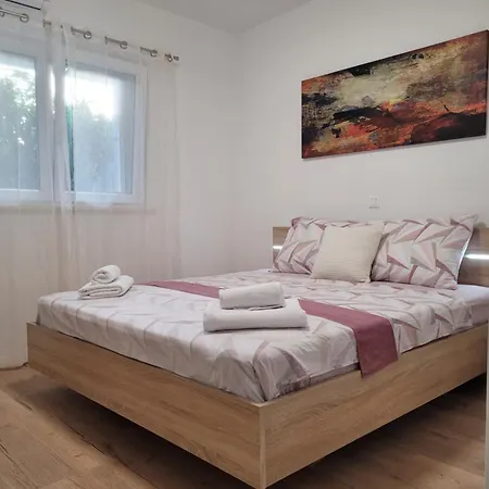 Mihe Apartament