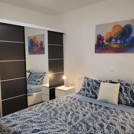 Mihe Apartament